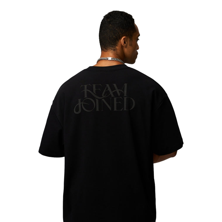 TEAMJOINED AURA FLOCK LOGO OVERSIZED-BLACK/BLACK