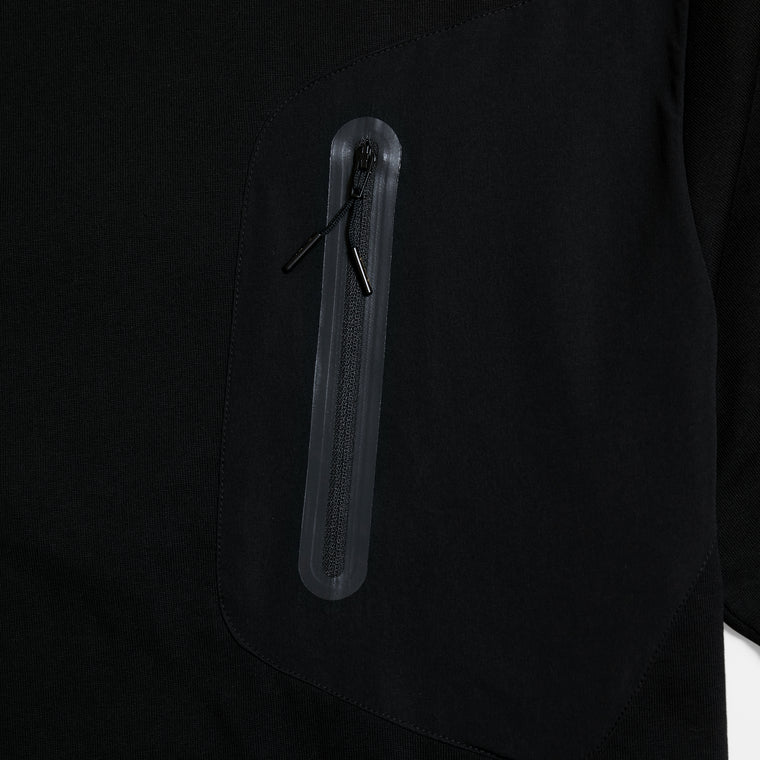 OPEN DIALOGUE X WILD THINGS FRONT POCKET SS TEE-BLACK