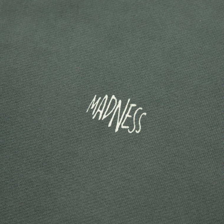 MADNESS SOLID CREW SWEAT. BOXY-SMOKE GREEN