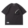 NEUTRAL SOCIETY ZIPPER POCKET TECH. BIG TEE-DARK GREY