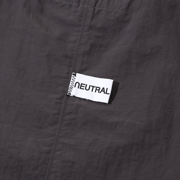 NEUTRAL SOCIETY ZIPPER POCKET TECH. BIG TEE-DARK GREY