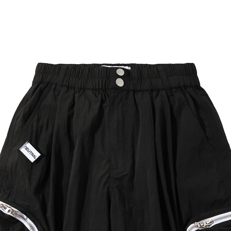 NEUTRAL SOCIETY ZIPPER POCKET TECH. SHORTS-BLACK