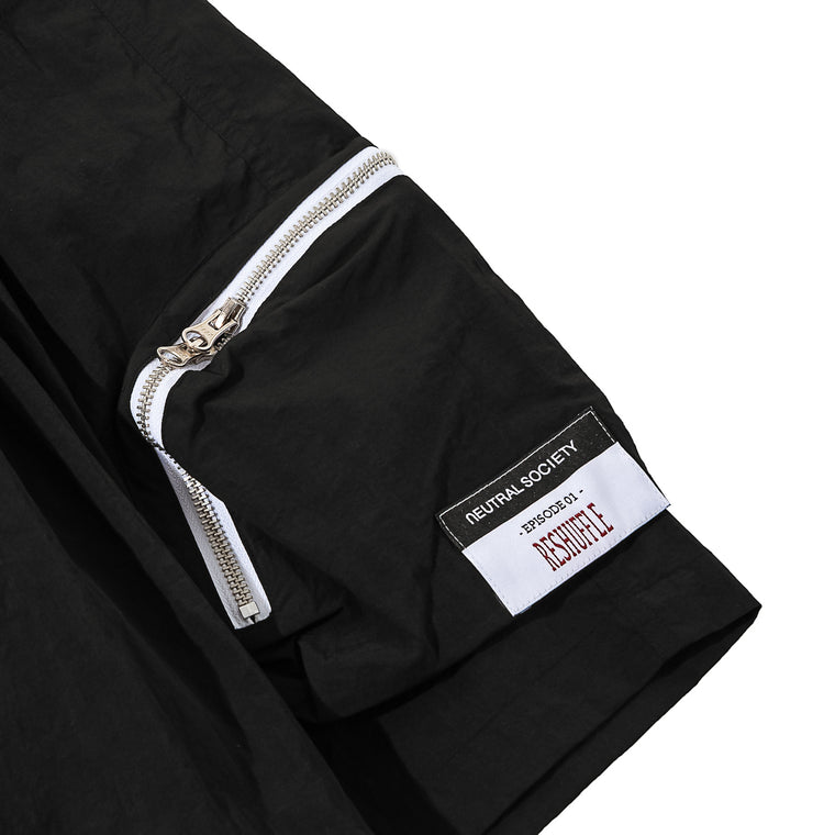 NEUTRAL SOCIETY ZIPPER POCKET TECH. SHORTS-BLACK